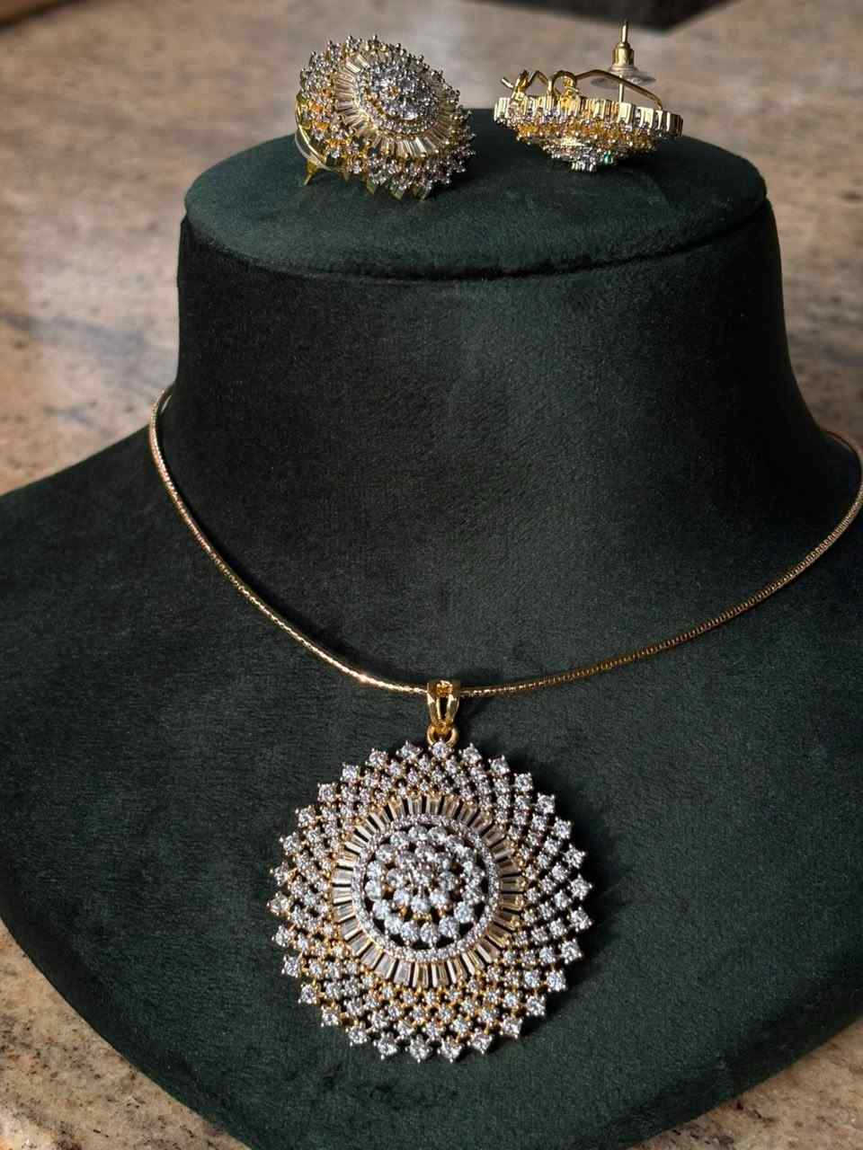 N0312 Diamond Replica Pendent chian