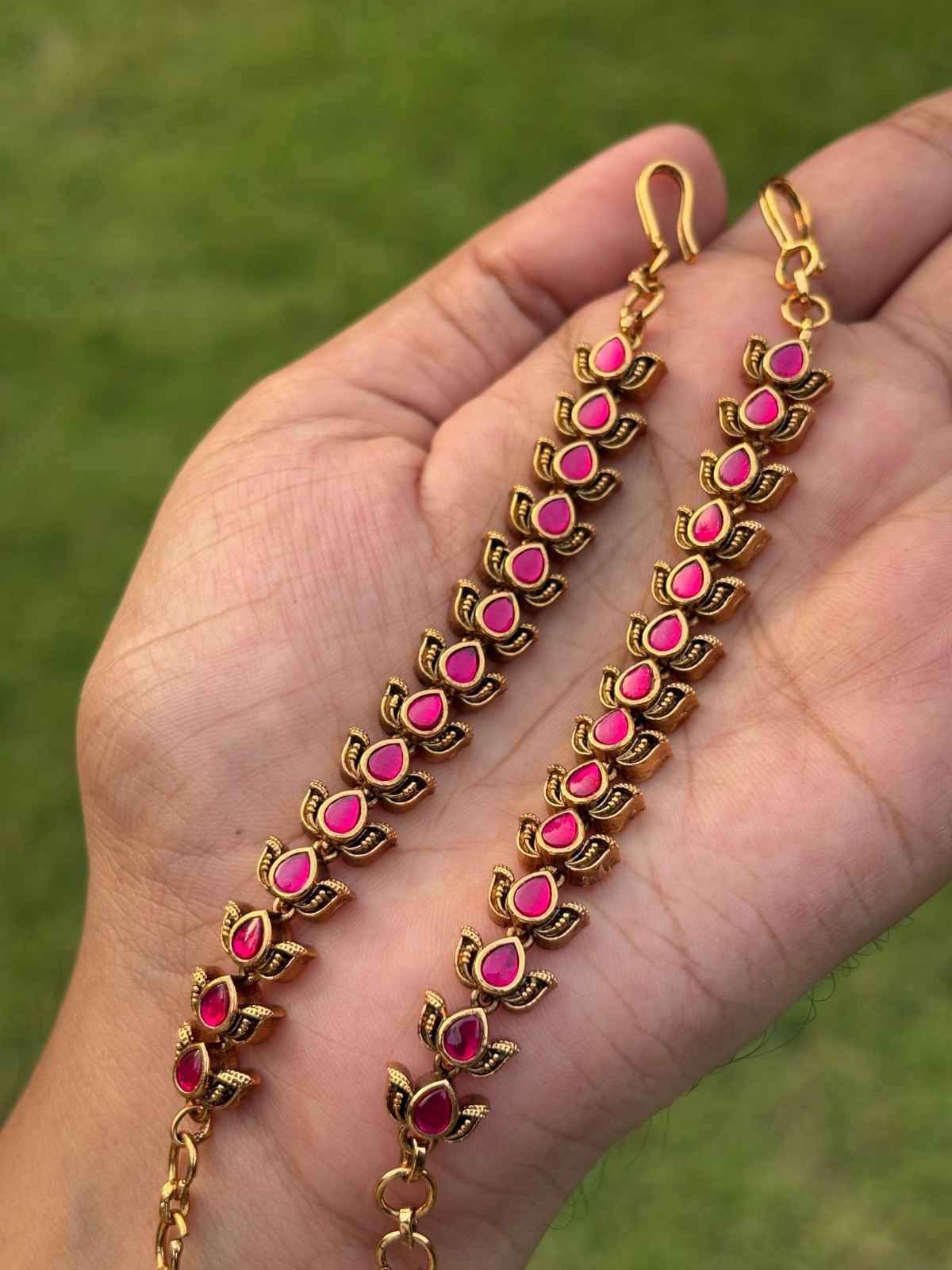 EC018  Jadau Kundan Brass Base Straight Mattal