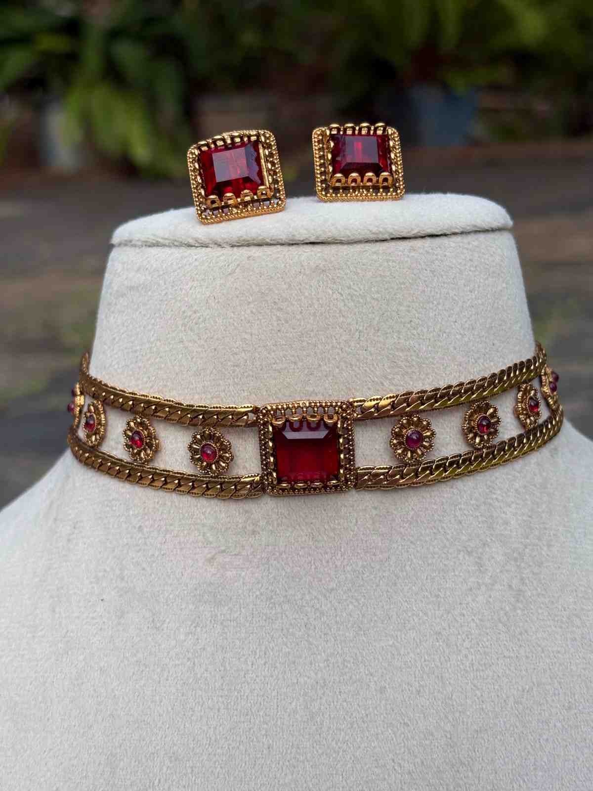 N0314 Ruby Stone Chocker