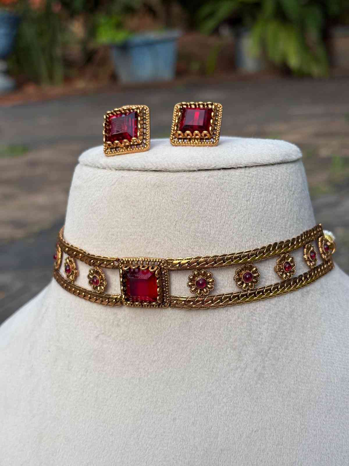 N0314 Ruby Stone Chocker
