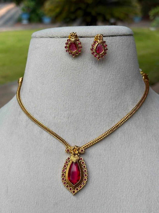 N0117 Premium Quality Traditional Palaka Design With Red Stone