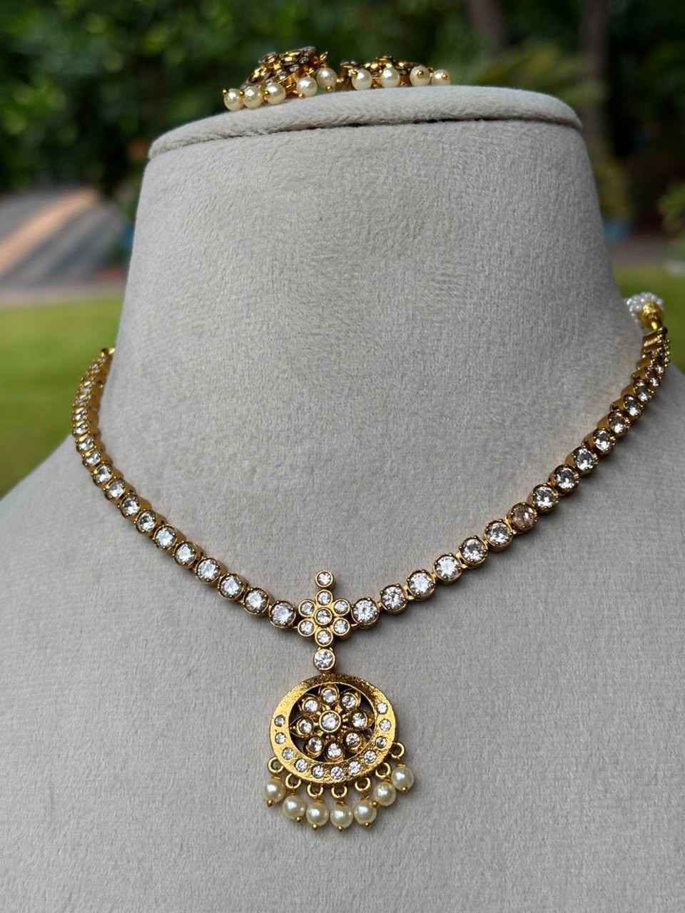 N0119 Traditional 80's Attigai Necklace