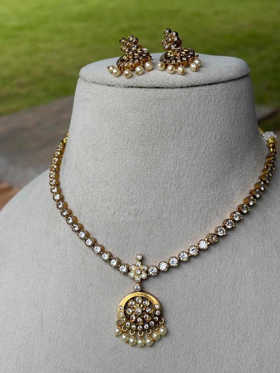 N0119 Traditional 80's Attigai Necklace