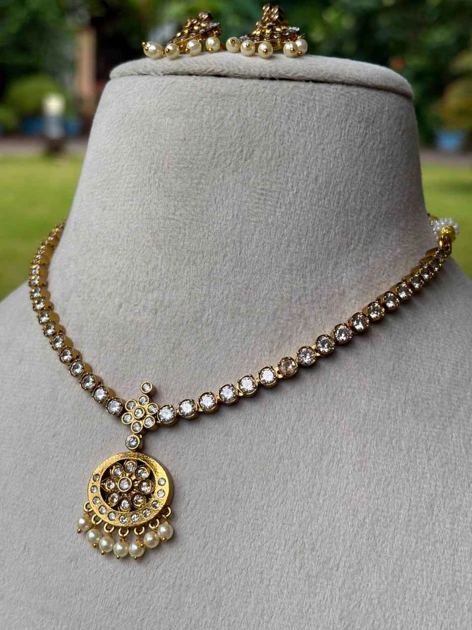N0119 Traditional 80's Attigai Necklace