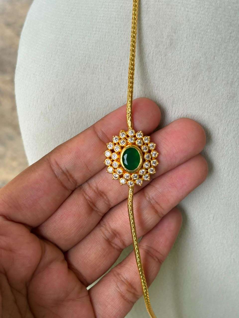 C027 Simple stone Mogappu Chain 28 inches