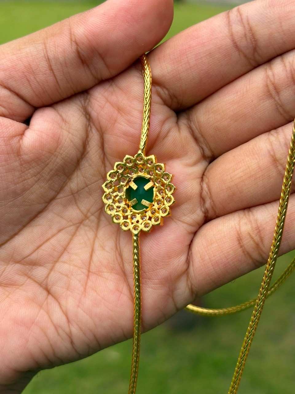 C027 Simple stone Mogappu Chain 28 inches