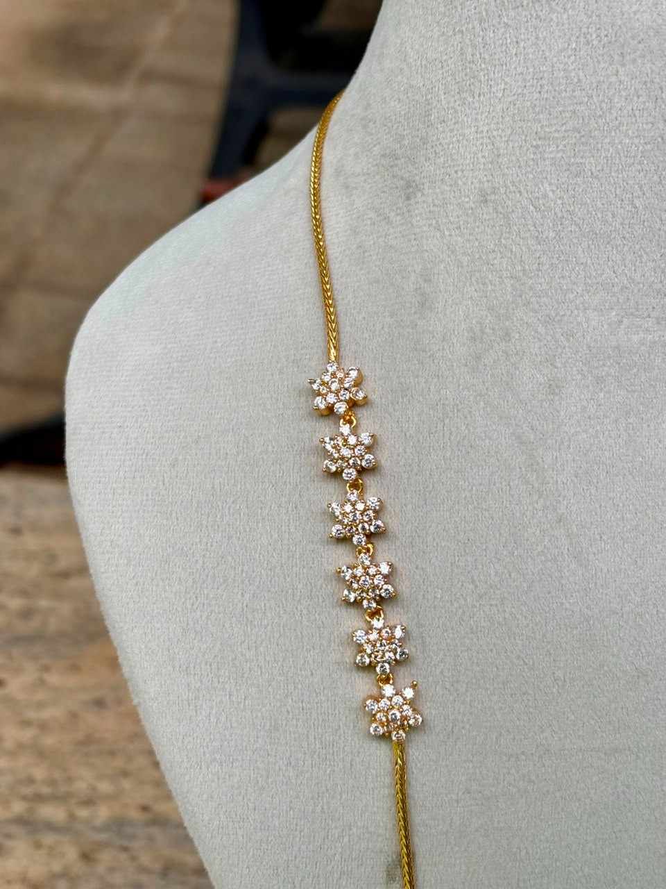 H0040 Premium Quality AD Floral 28 inch Mogappu Chain