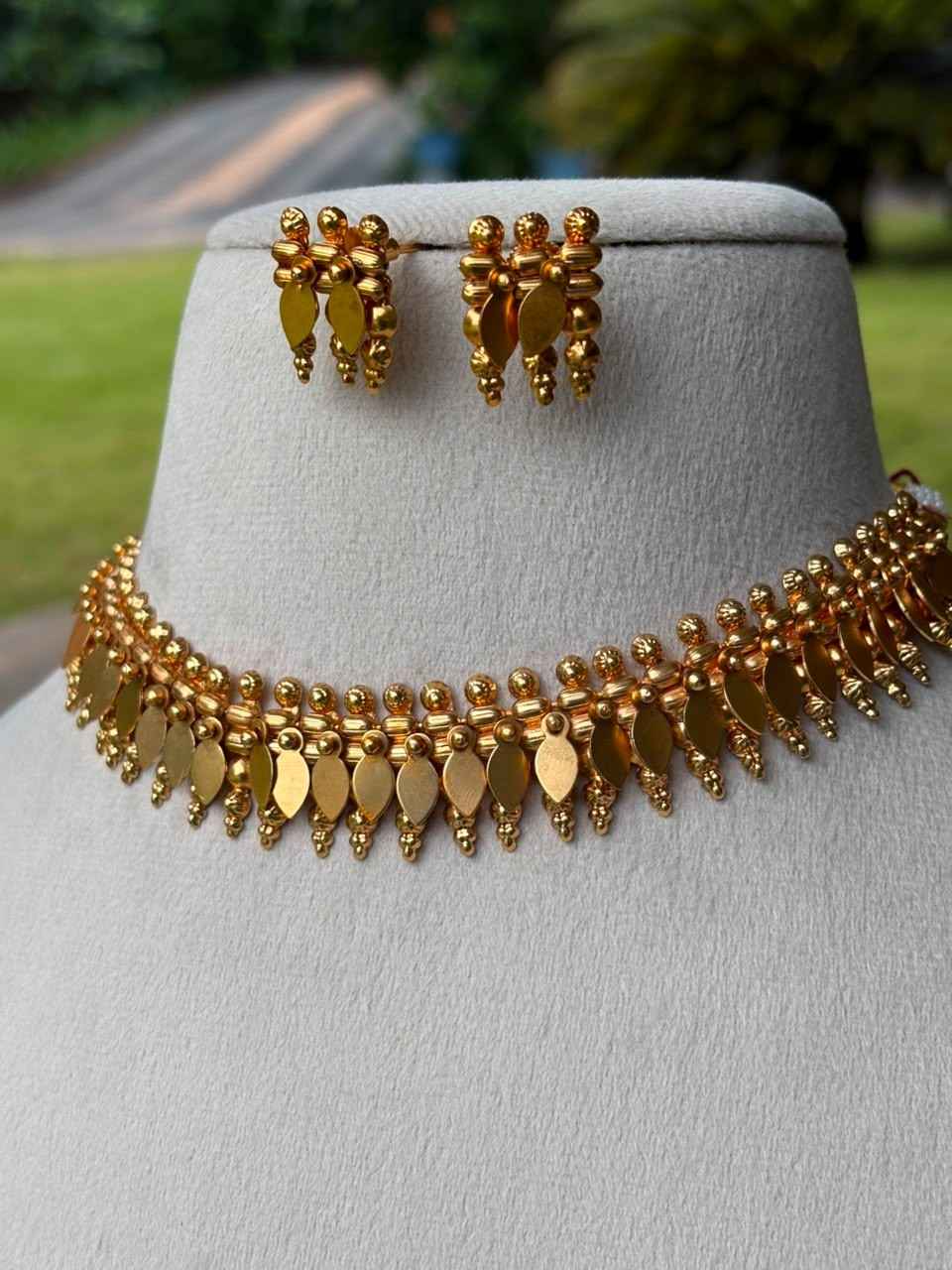 N0318 Ellakathali chocker \ necklace