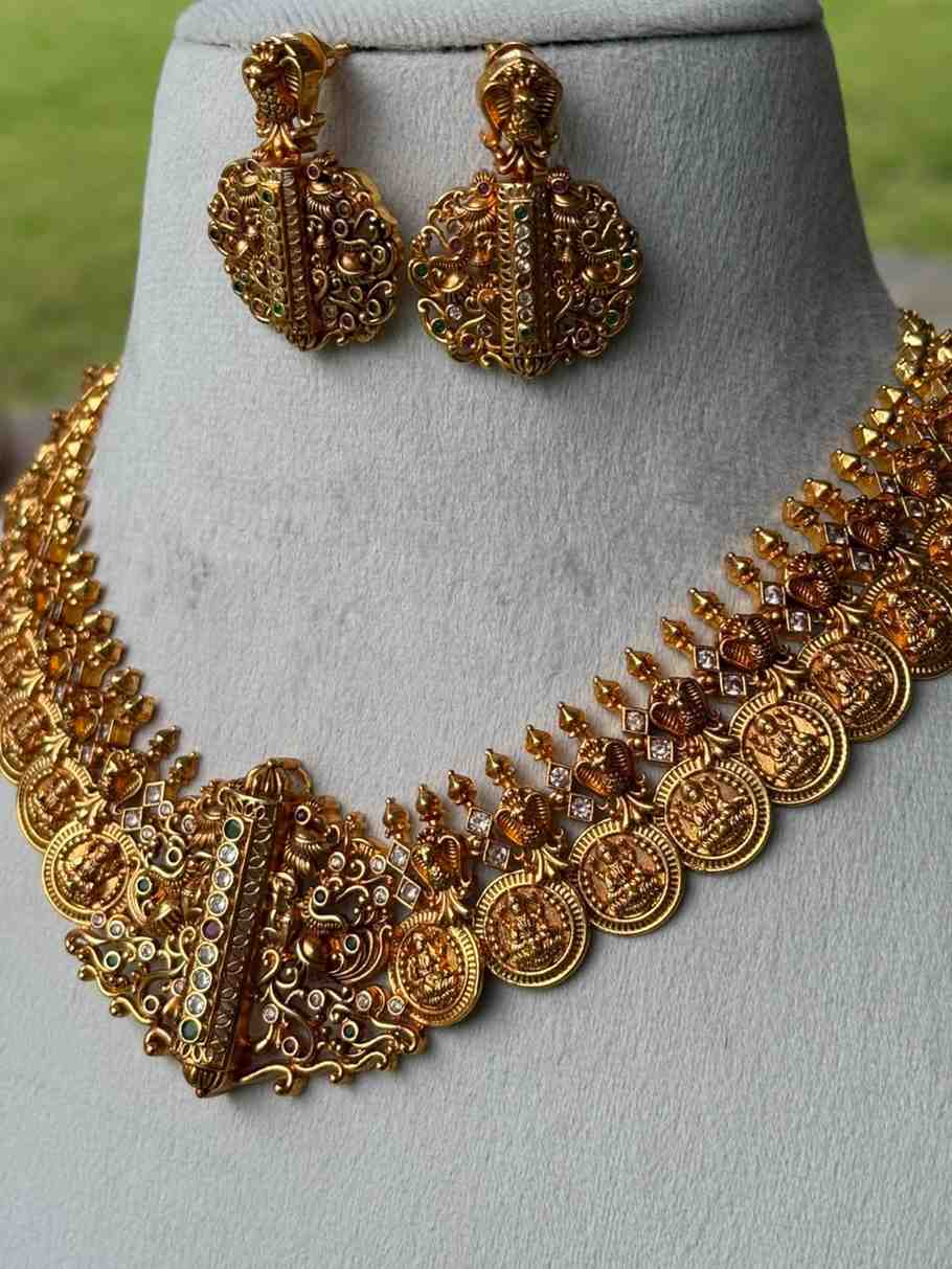 N0153 Premium Quality Traditional Lakshmi Grand Kasu mala