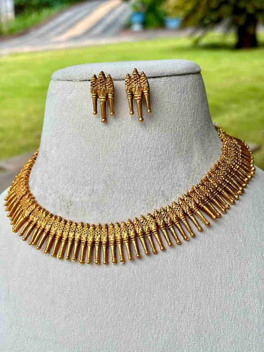 N0216 Premium Matte Finish Mulla Poov necklace