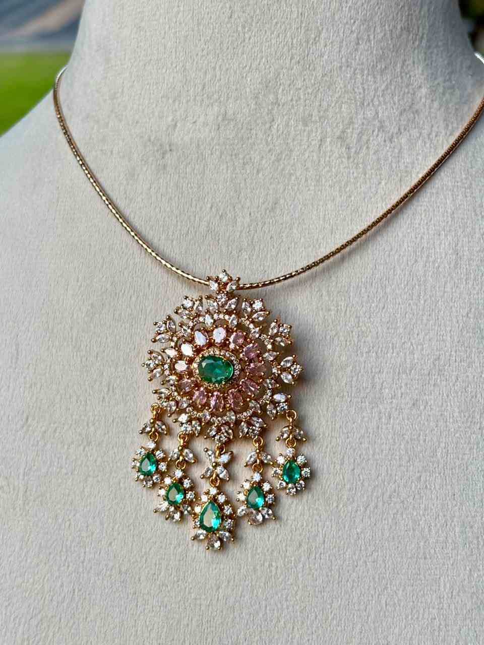 Premium Quality stone Necklace with Floral Pendent N0143
