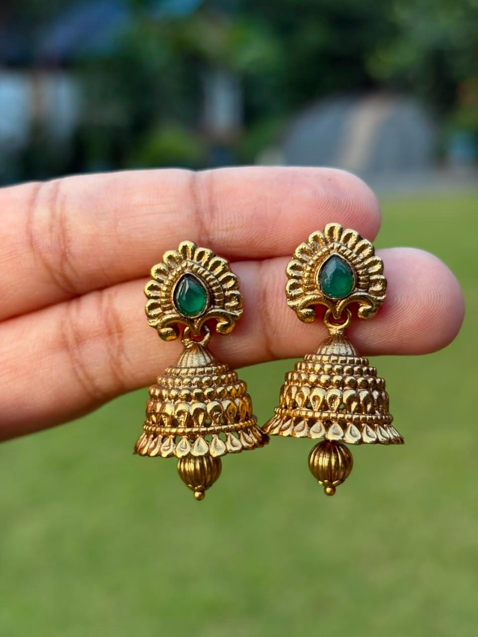 J0217 Green Stone Small Size jhumka