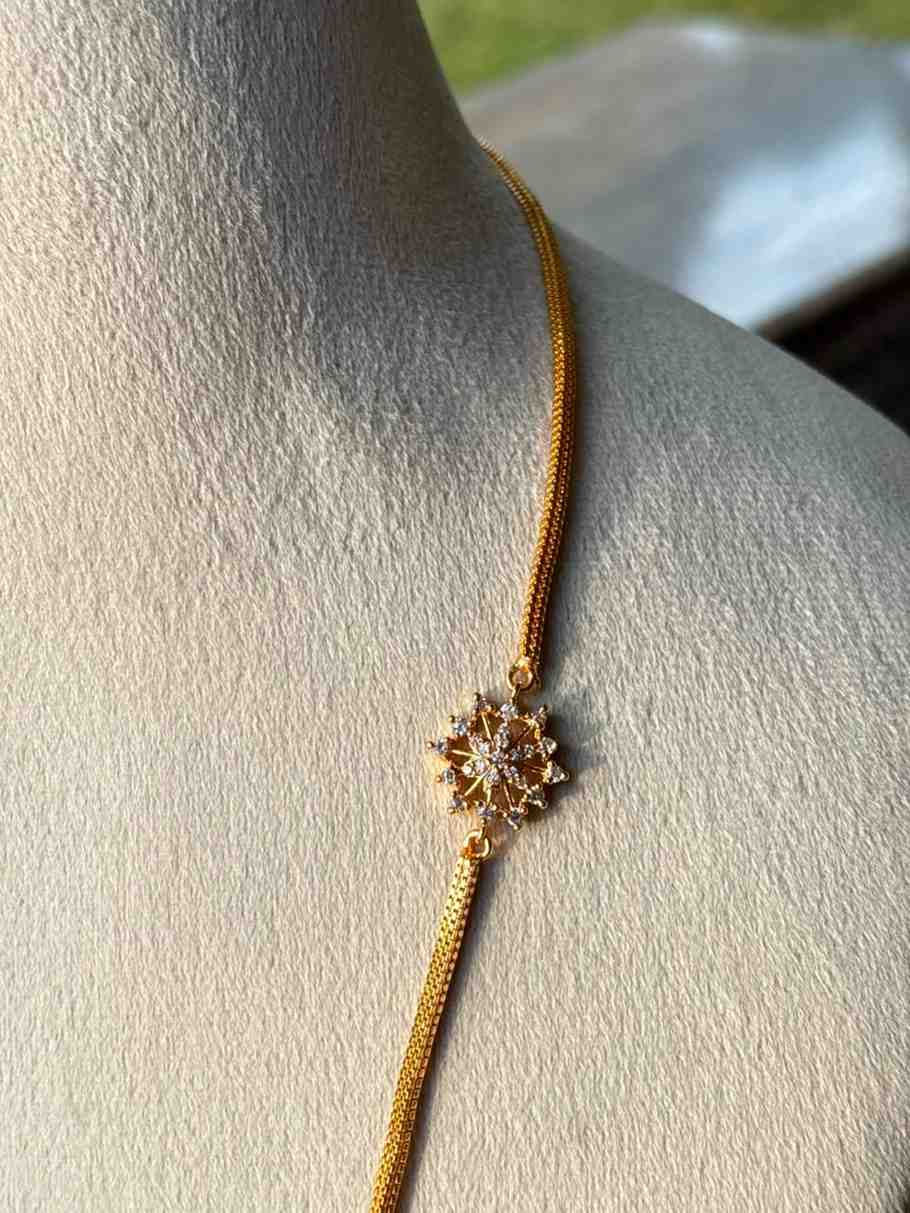 C030 Simple Mogappu chain