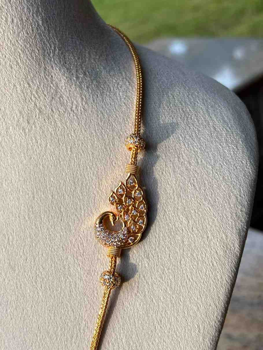 C010 Peacock Pattern white Stone Mogappu 26 inch long chain with S Hook