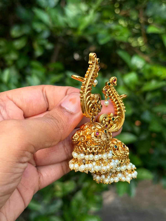 J0010 Ear Cuff Peacock Jhumka
