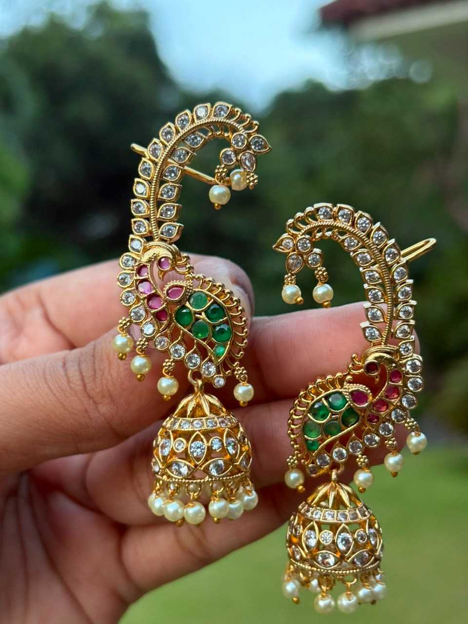 J003 Peacock Earcuff / Bluetooth Jhumka