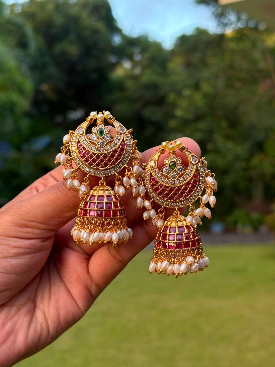 Real Kemp Stone Rich Jhumka J004-CR74