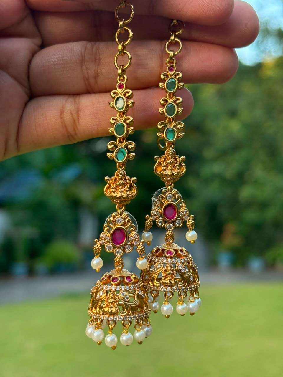 J0040 Jhumka with Attached Mattal Floral