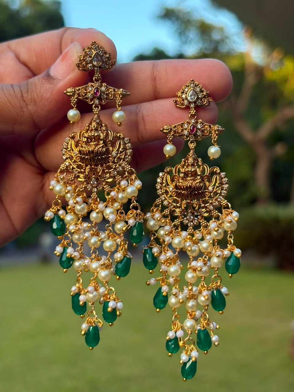 J0030 Lakshmi Lomg Earring
