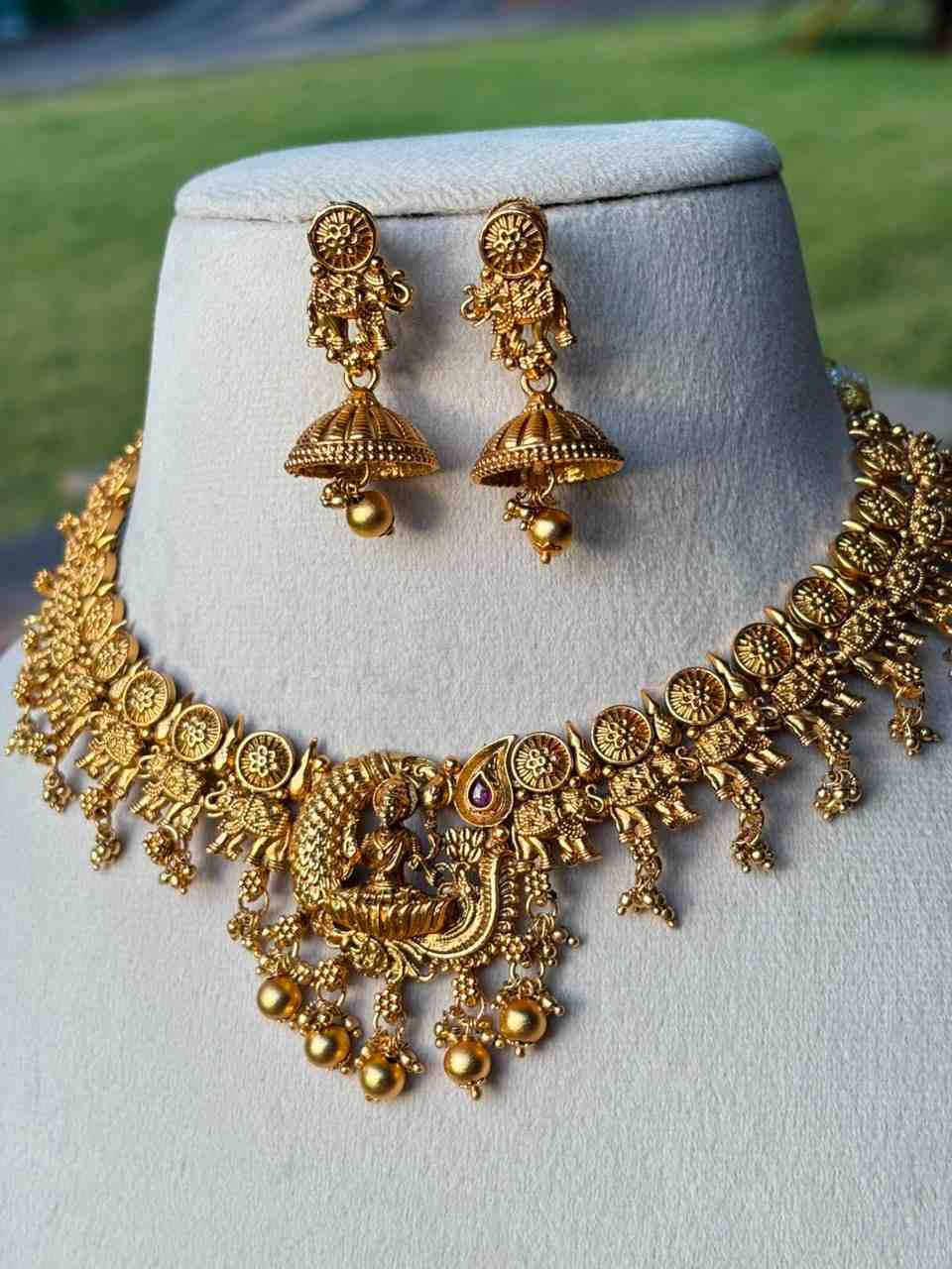 N001 Veera Lakshmi Necklace