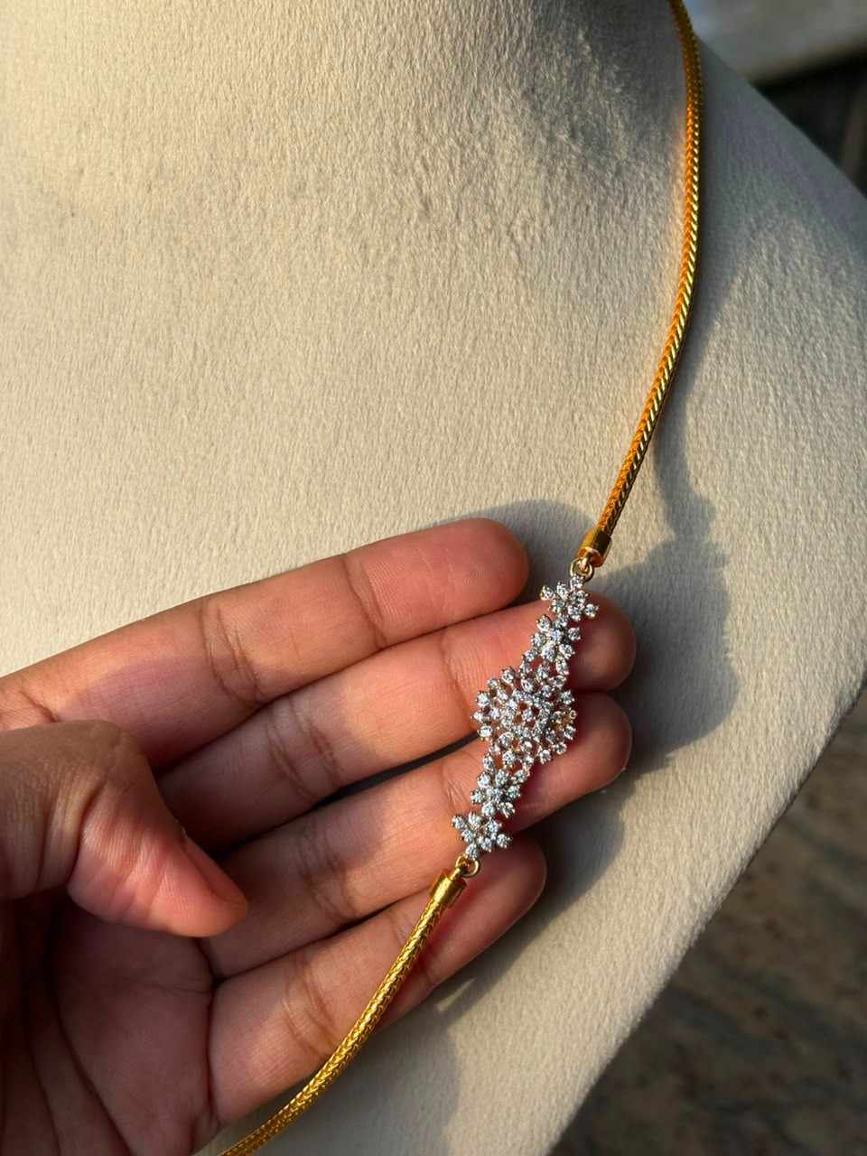 C031 Diamond Mogappu Thali chain 27 inches