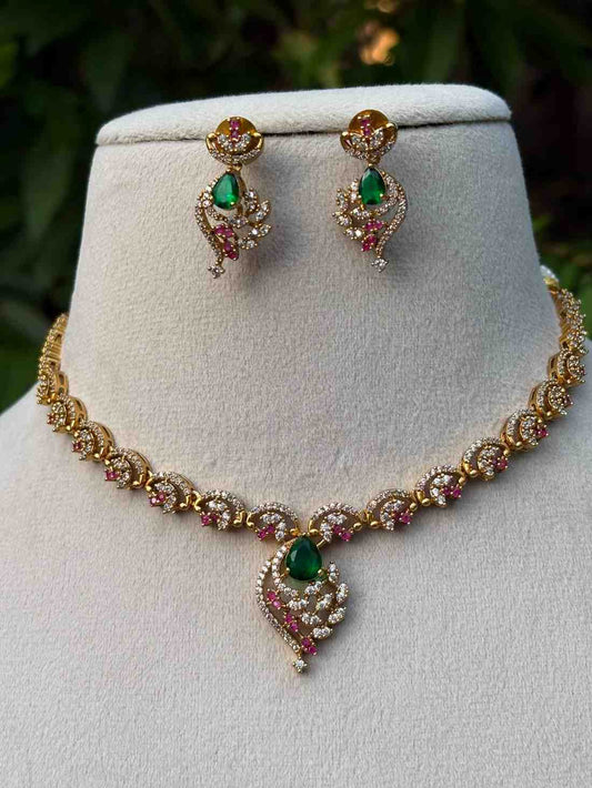 N0148  Floral Pattern Stone necklace