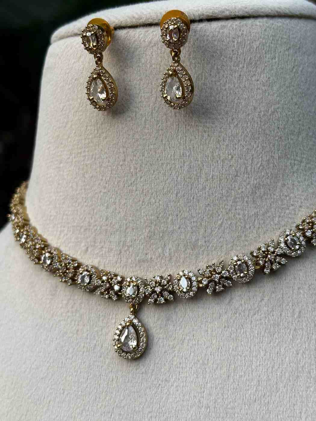 N008 Floral Full White AD necklace