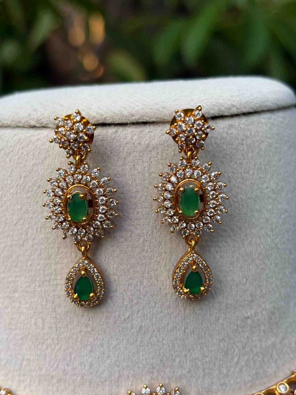 N007 Hasli Ad Emerald Green Necklace
