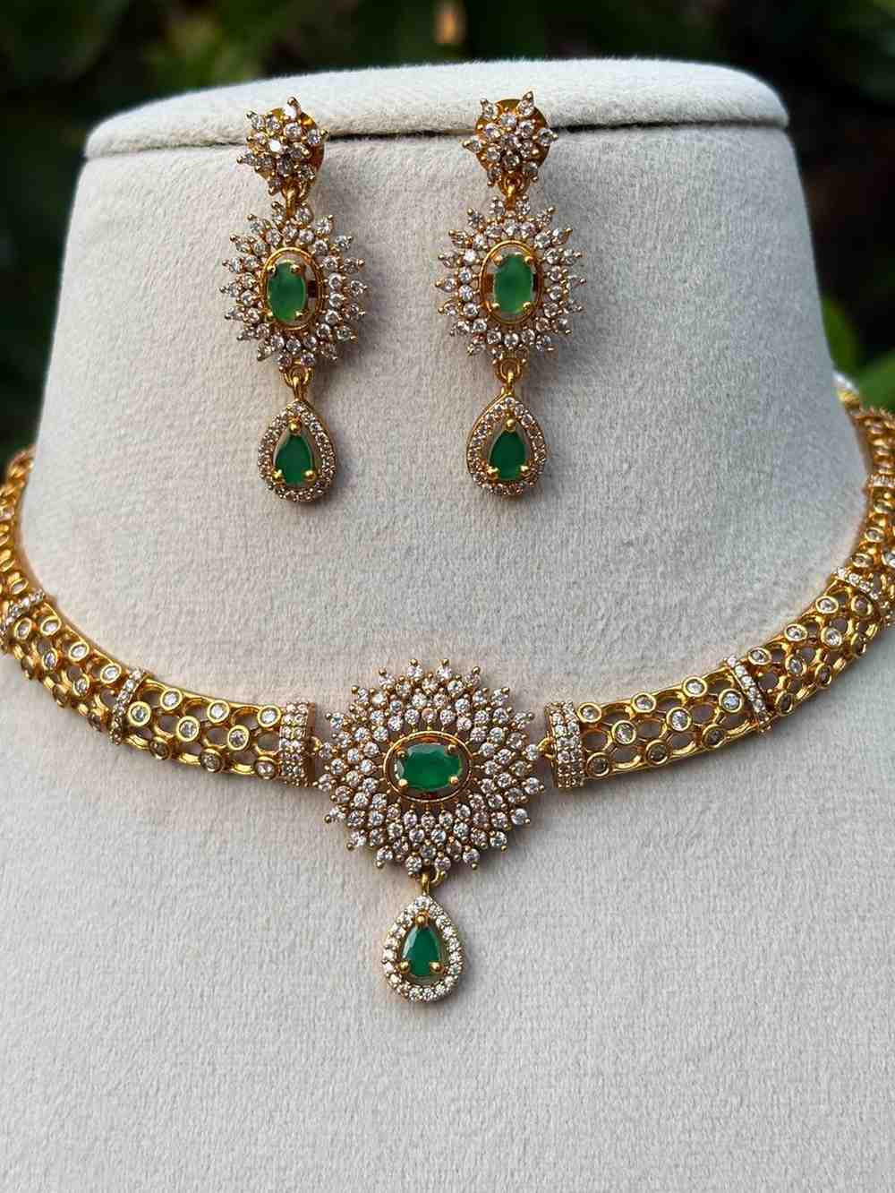N007 Hasli Ad Emerald Green Necklace