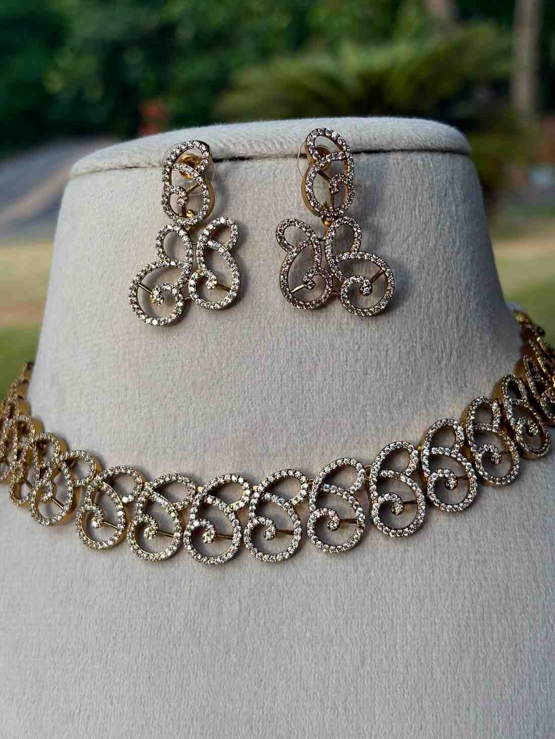N0004 Wing Shape Sparkling AD necklace