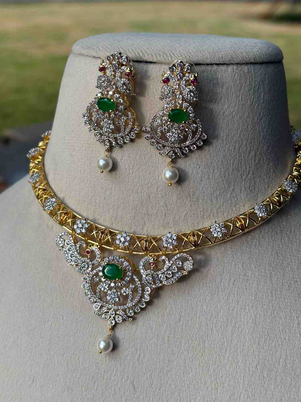 N0240 Rhodium Polish Hasli  Necklace