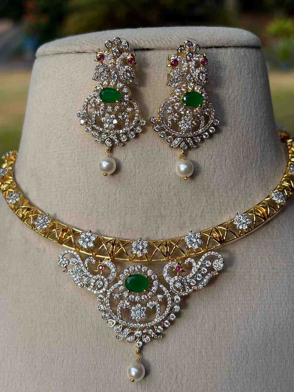 N0240 Rhodium Polish Hasli  Necklace