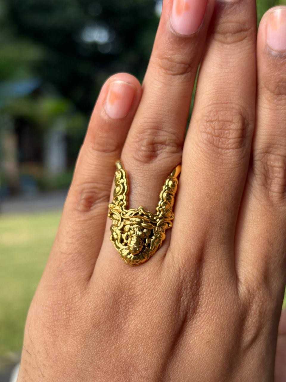 R0004  Lakshmi Vangi Ring