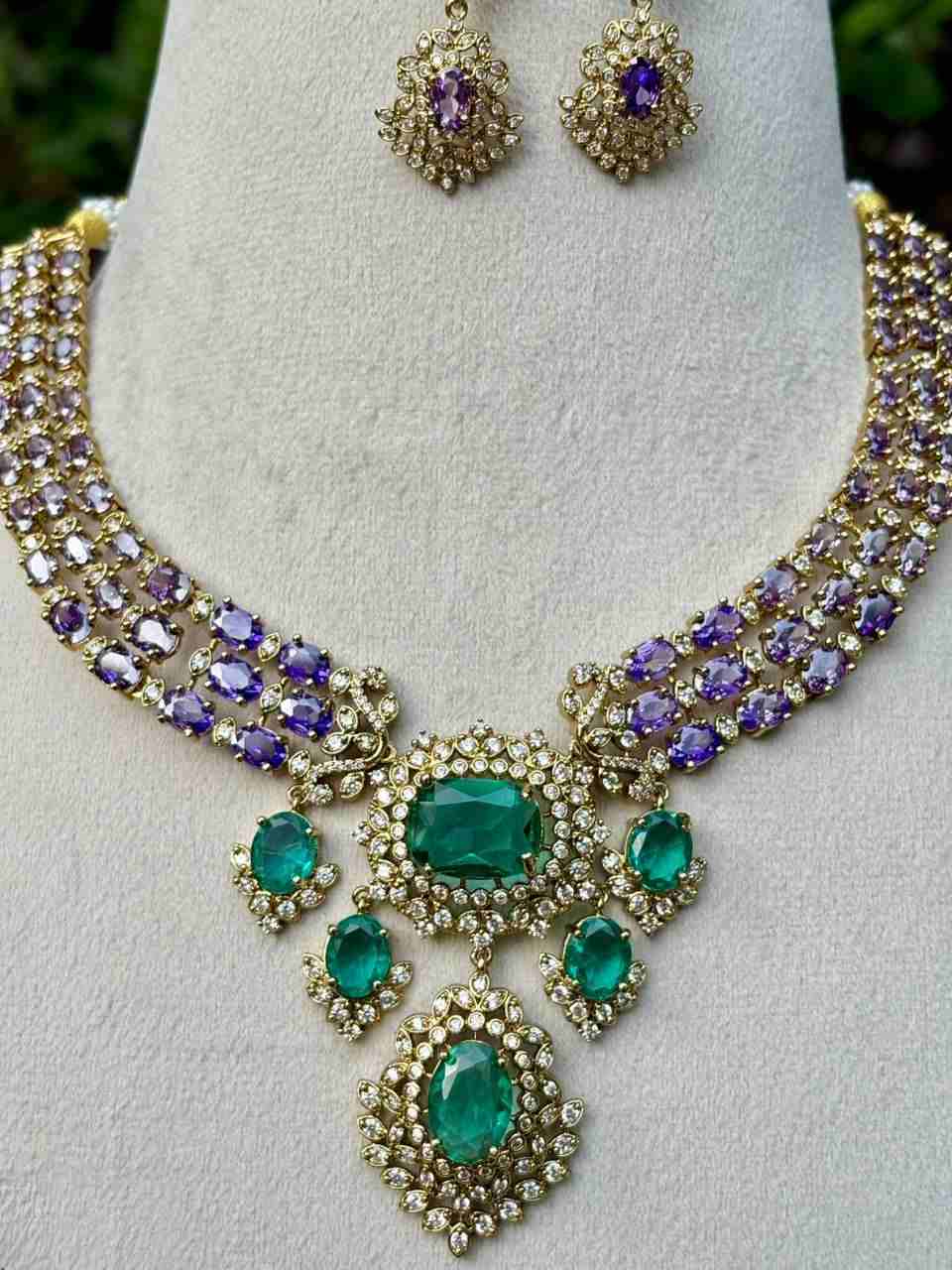N0332 Statement Sapphire Stone Necklace