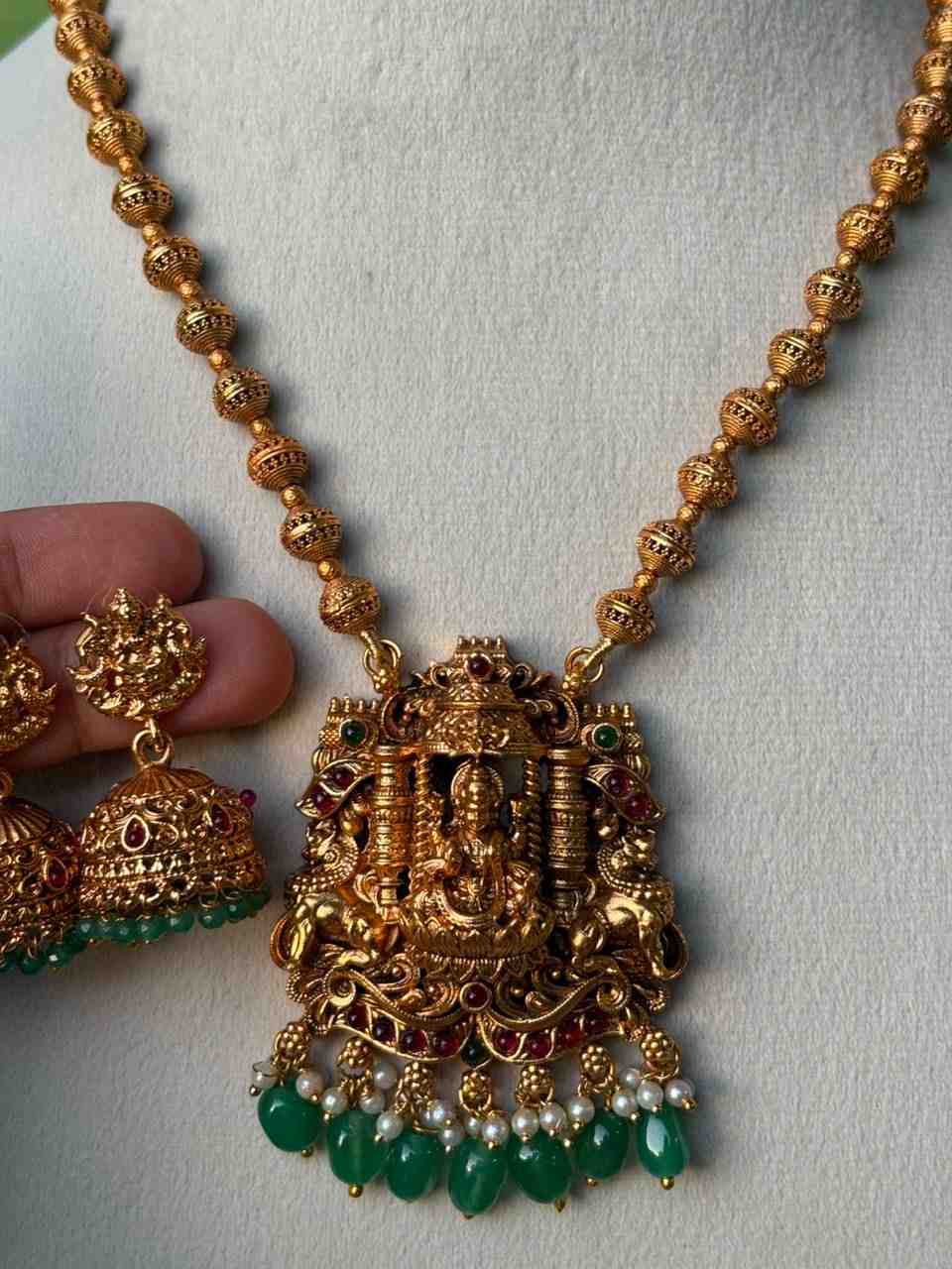 H0008 Matte Finish Lakshmi Pendent with Green Beads