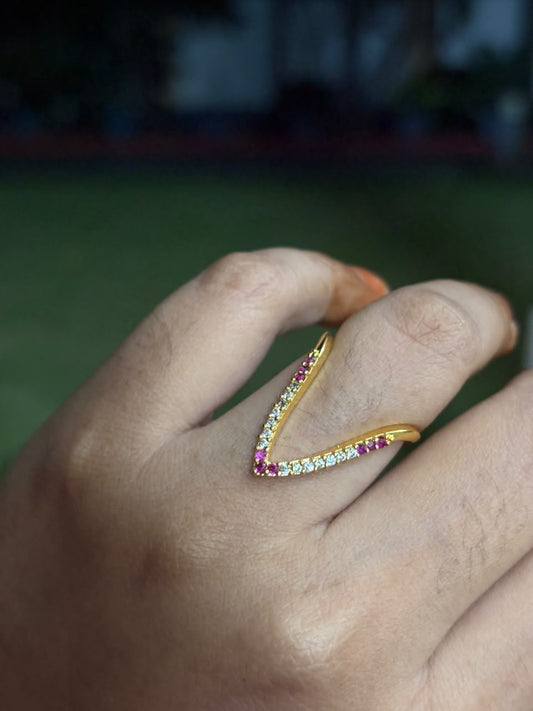 R0011 stone vangi ring red and white