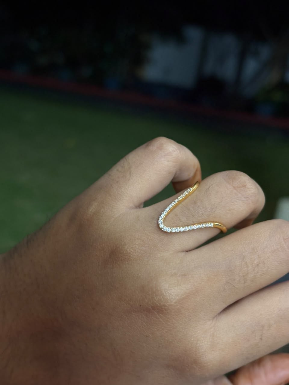 R0010 Aishwarya rai inspired white stone vangi ring