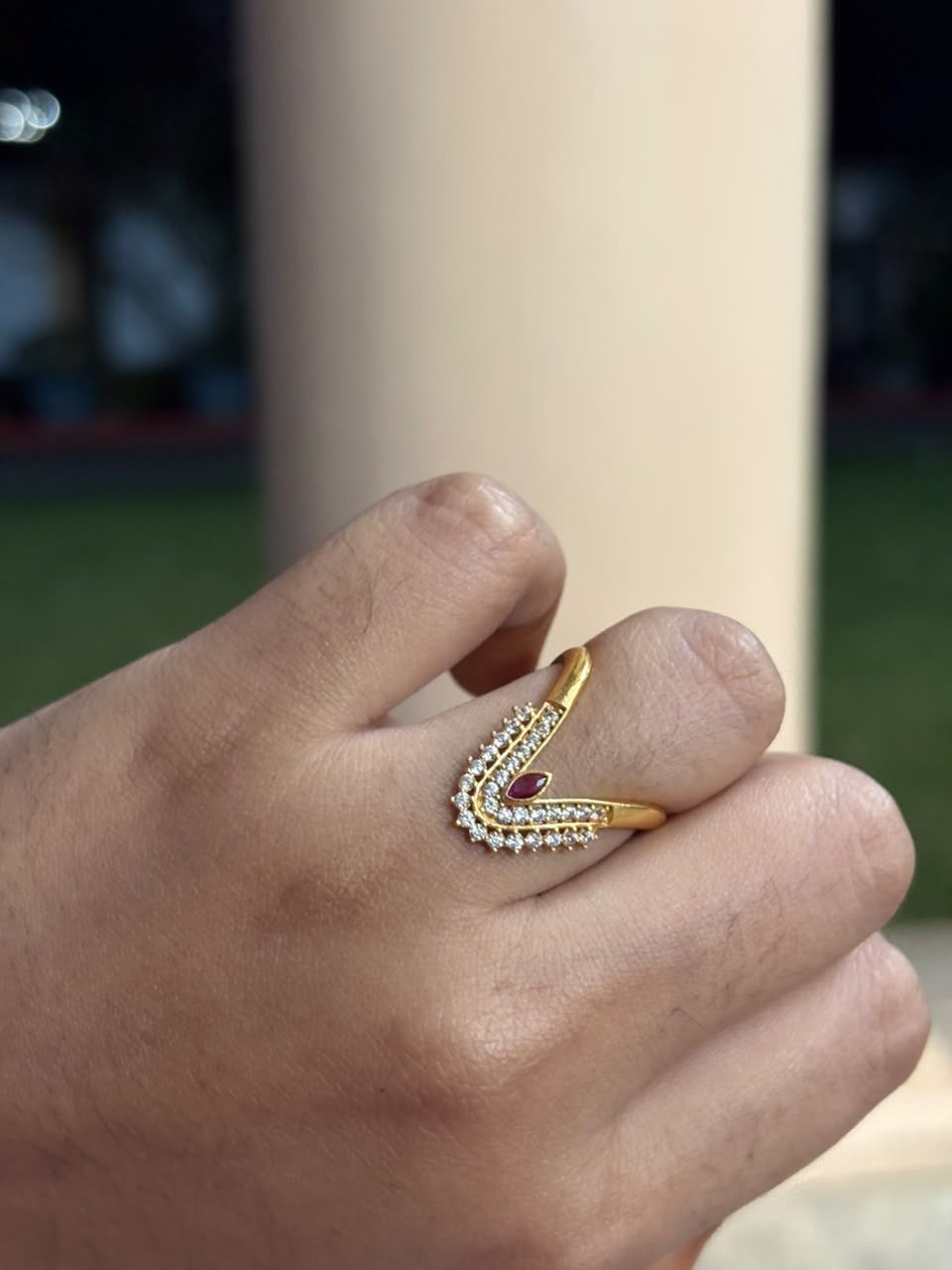 R0013 vangi ring