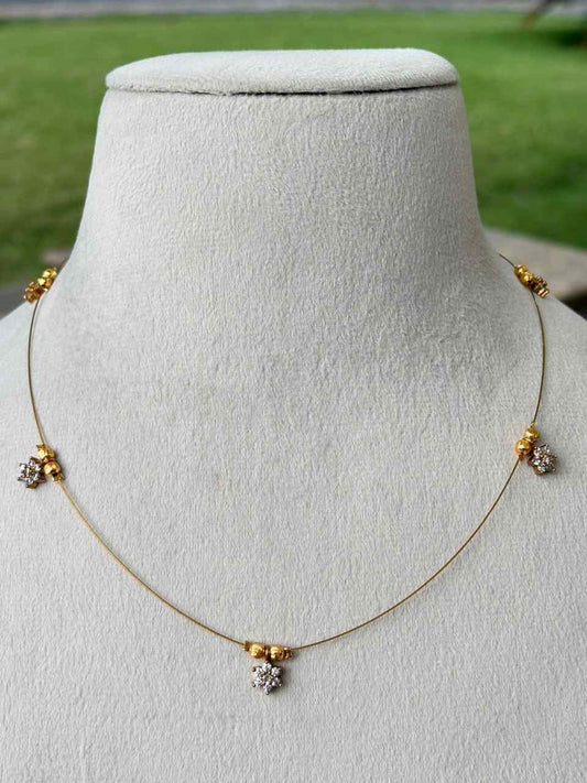 IN020 Flower white stone Pendent Invisible chain