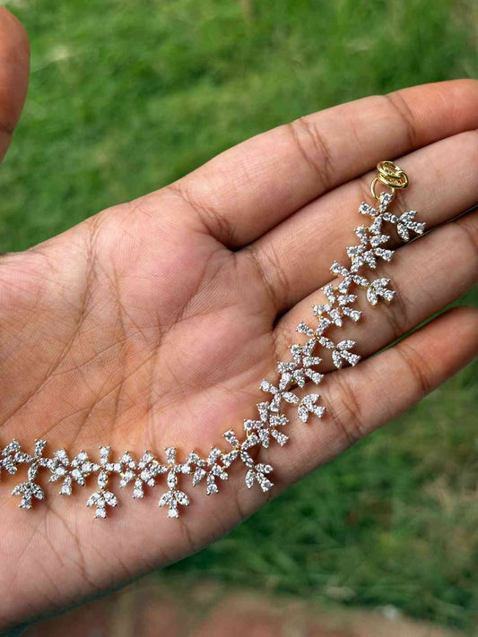 EC030 GJ Polish Ear Chain