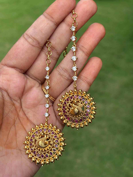 J0230 Peacock Stud With Attached Mattal