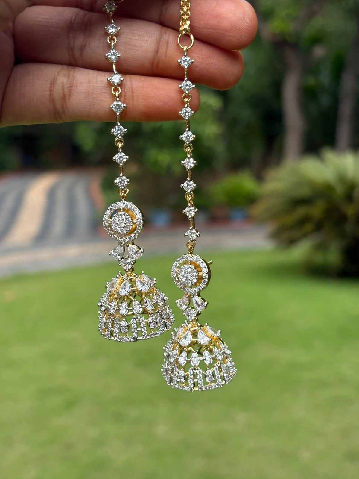 J0231 Diamond Replica Jhumka With Attached Mattal GJ Polish