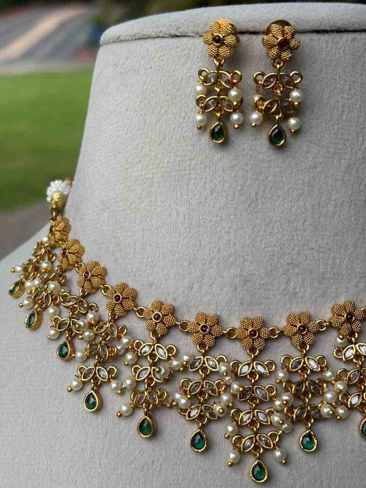 N0348 Floral Stone Necklace