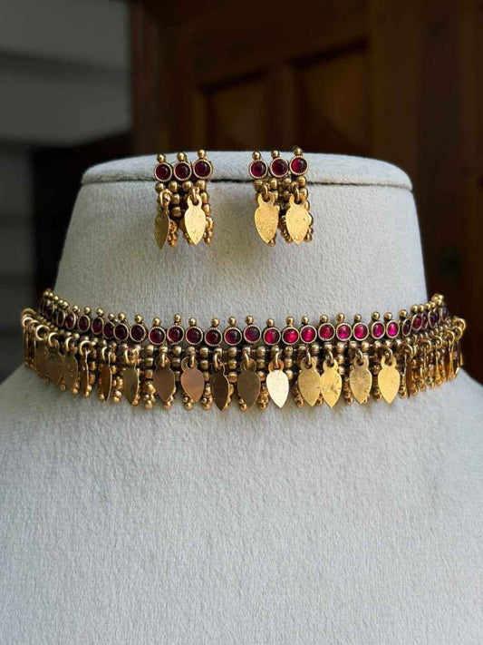 N0317 Ellakathali Antique chocker red stone