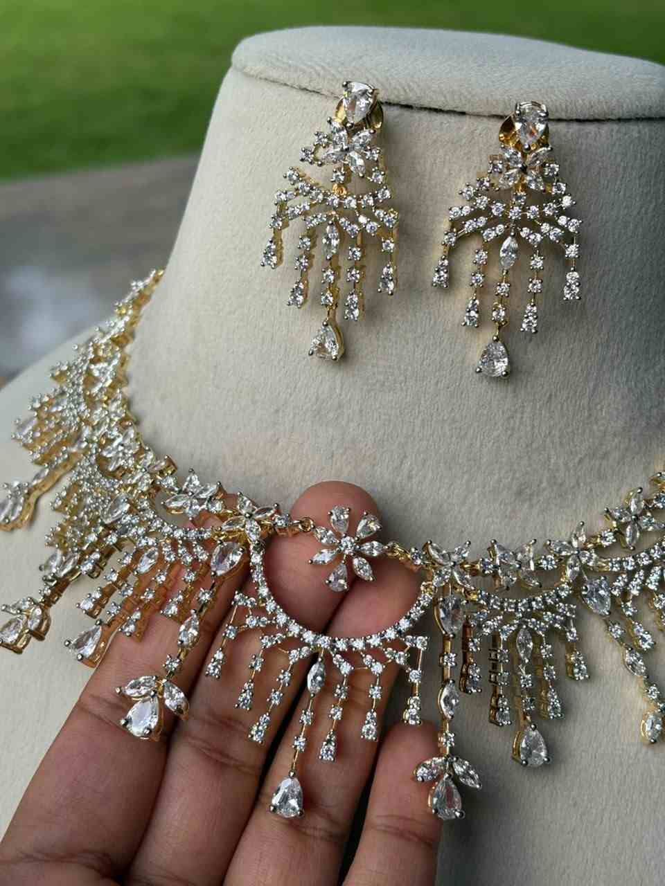 N0080 Bridal Diamond Necklace