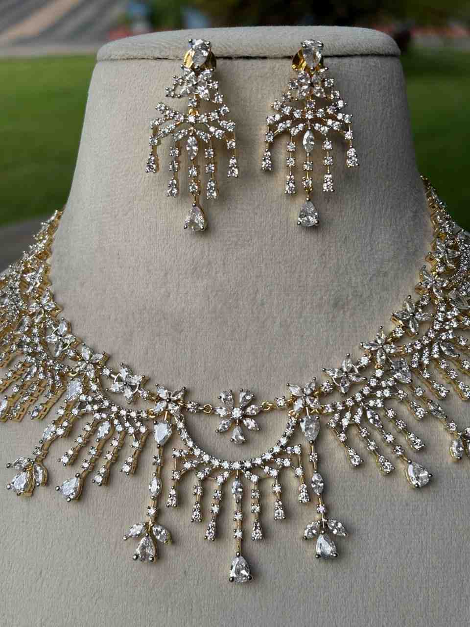 N0080 Bridal Diamond Necklace