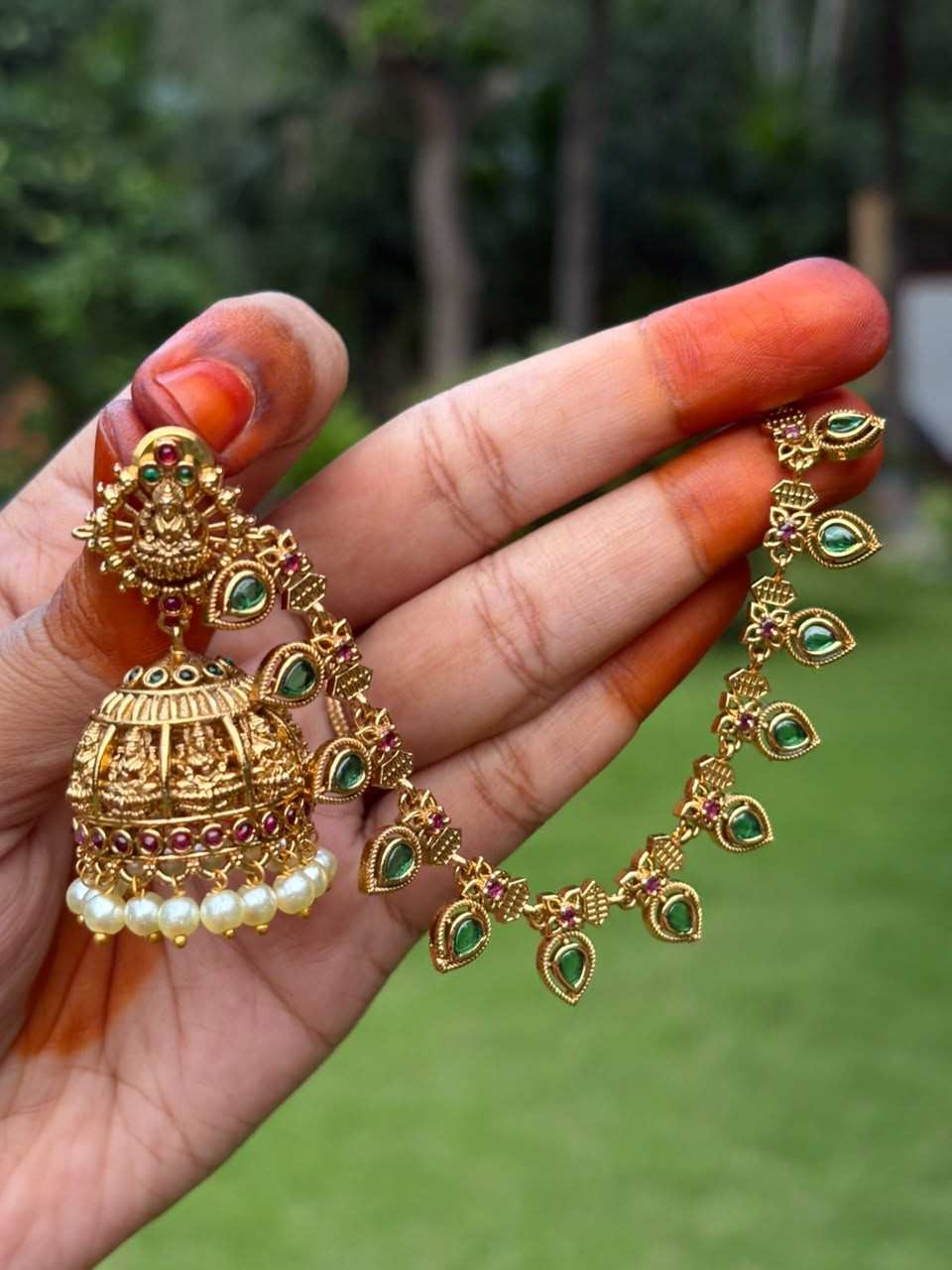 J0237 Lakshmi Jhumka With Attached Mattal