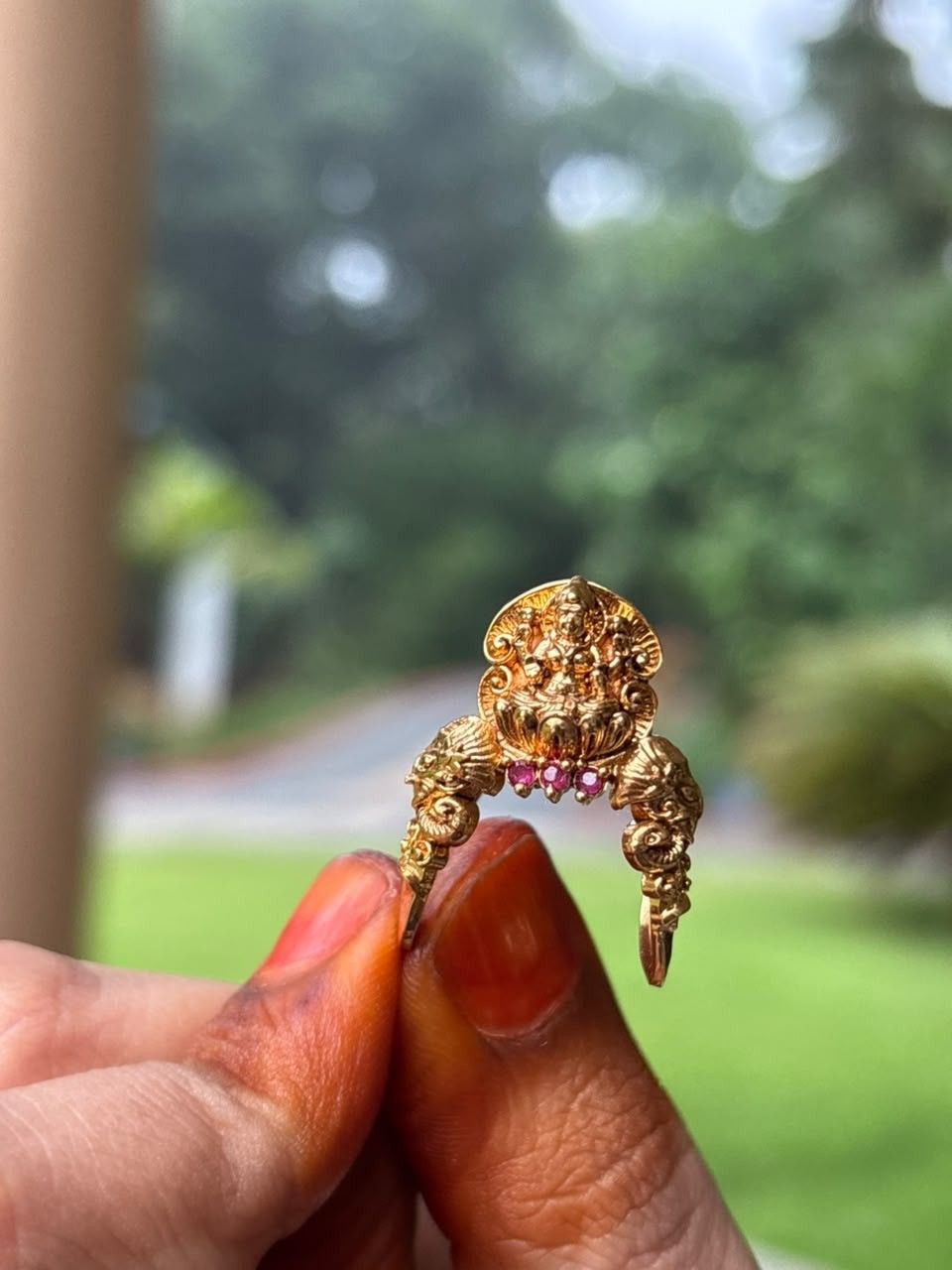 R0015 Lakshmi Vangi Ring with red stone