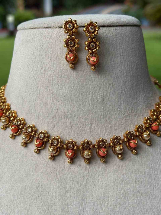 N0351 Unique Pearl Necklace