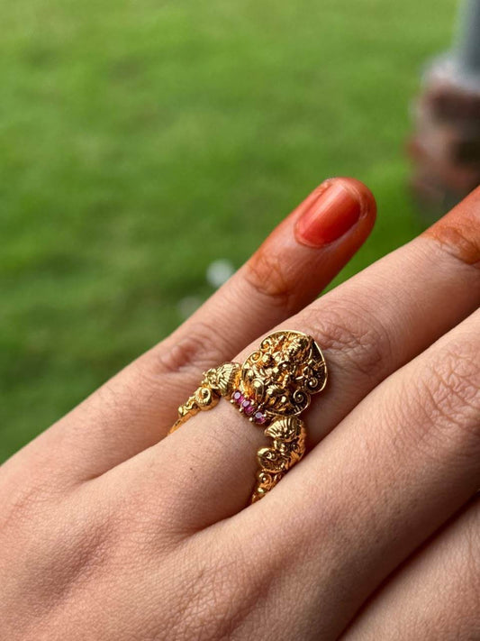 R0020 Premium Lakshmi Vangi Ring